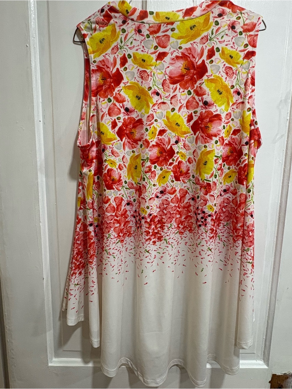 Lane Bryant White Floral Sleeveless Long Tunic with Yellow & Coral Blooms - Picture 5 of 6